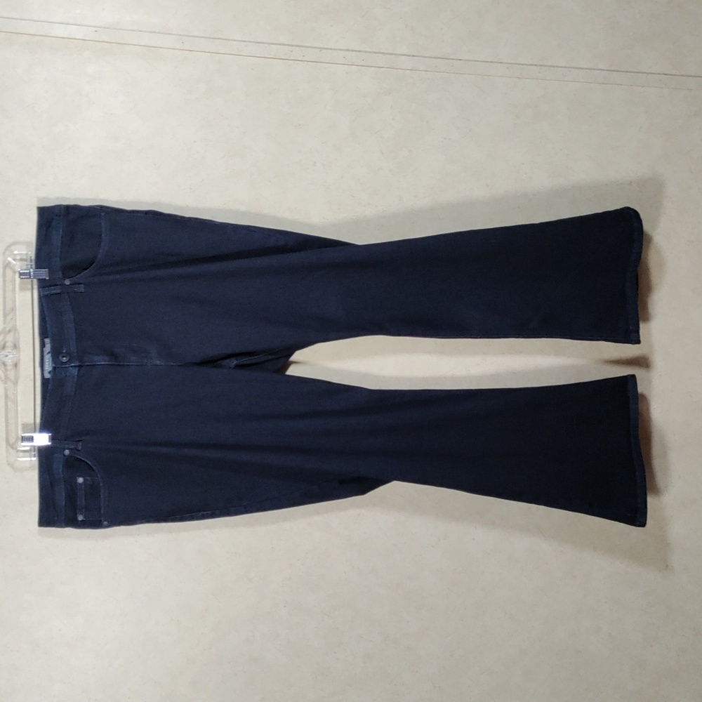 7104 Torrid Luxe Slim Boot Cut super stretch blue jeans 22